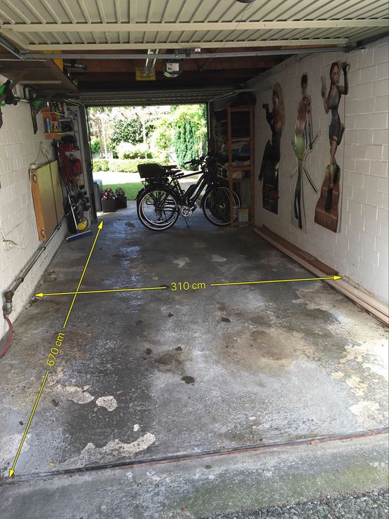 Garagenboden Vorher - Solplan Industriefußboden